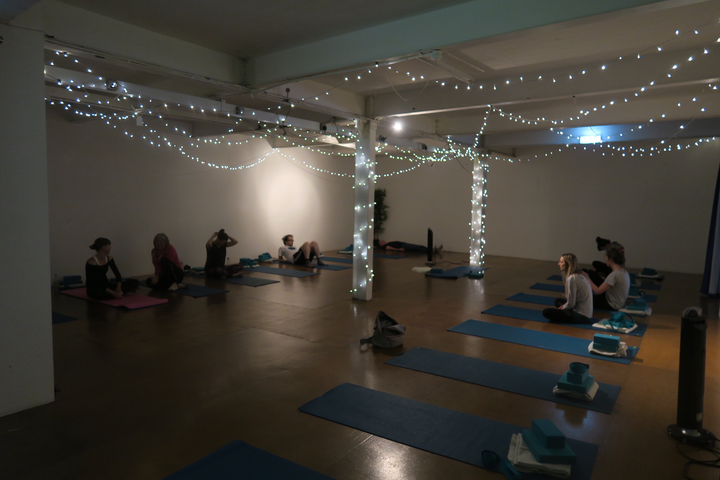 happy yoga newcastle review