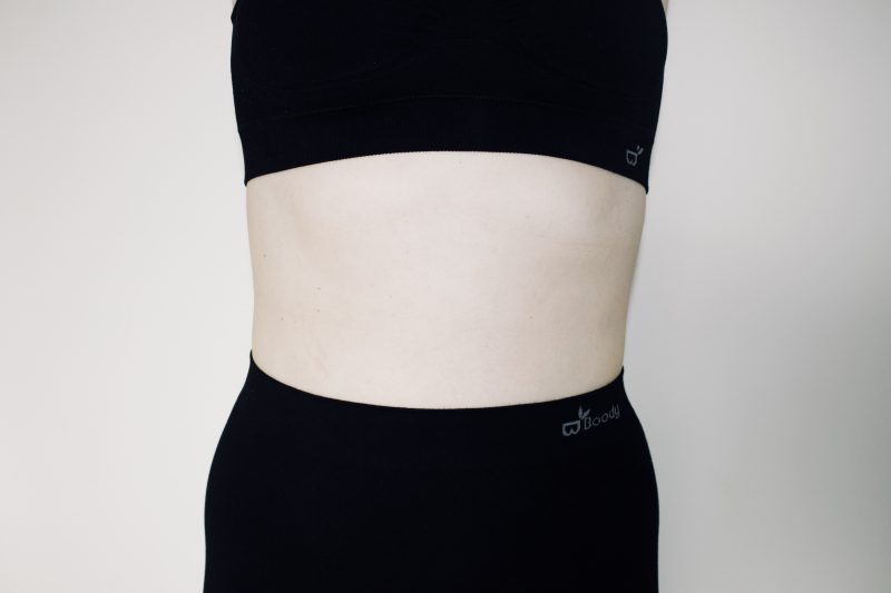 Body confidence with Boody - my midriff in the Boody bra and leggings 