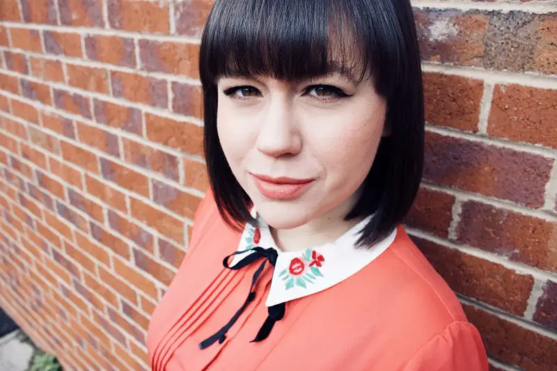 Joanie clothing review - a review of Joanie's Bronte reader club sweatshirt, Lotus brunch club sweatshirt and Zooey floral collar dress. 